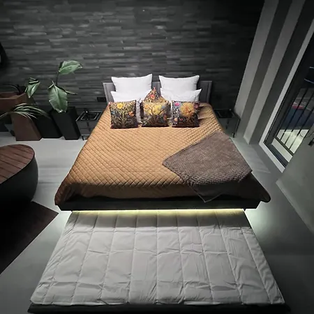 Premium & Spa.