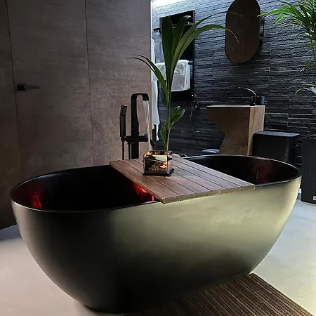 Premium & Spa. * Zator
